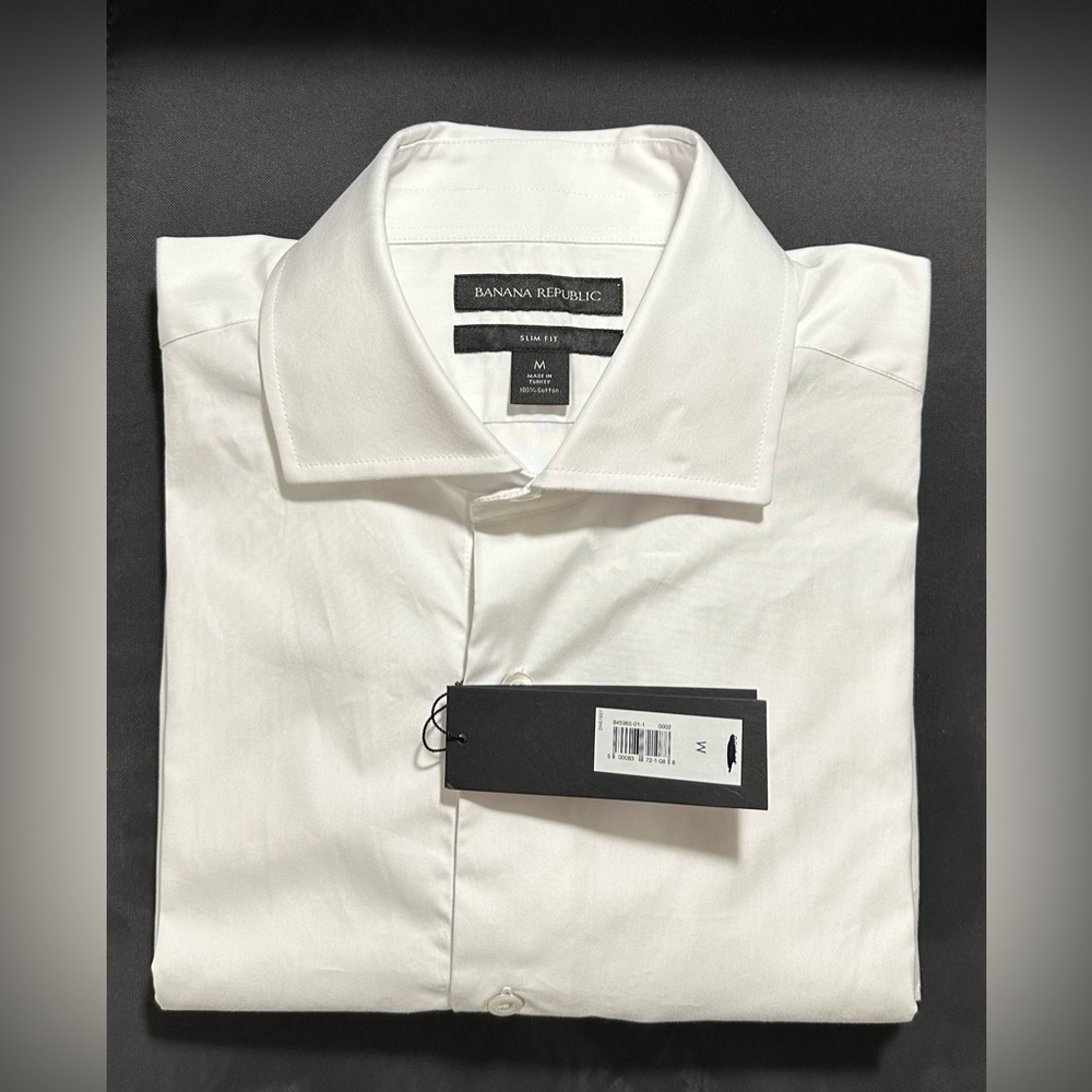New: Banana Republic Men’s Premium Poplin Dress Shirt